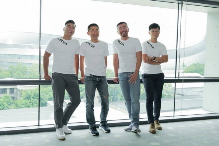 CEO Alfred (second right) and his team made changes in Taiwan’s trademark market.
